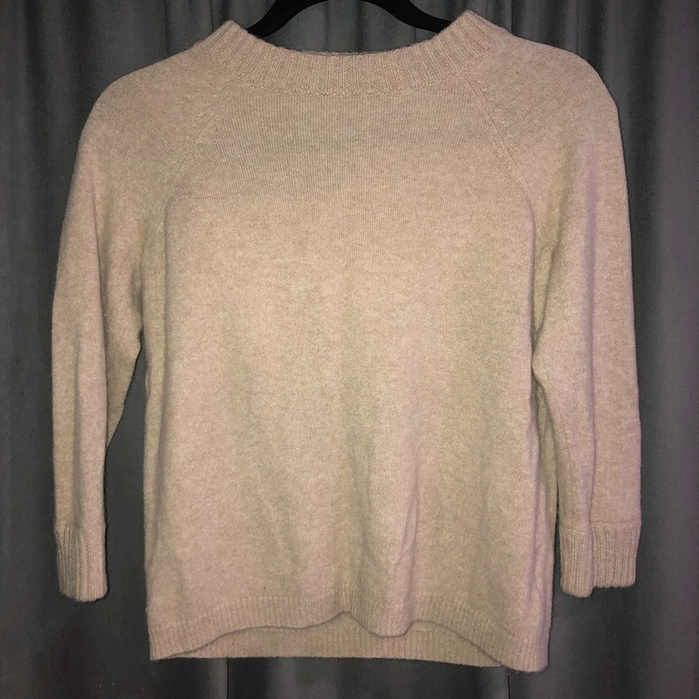 Cashmere type sweater